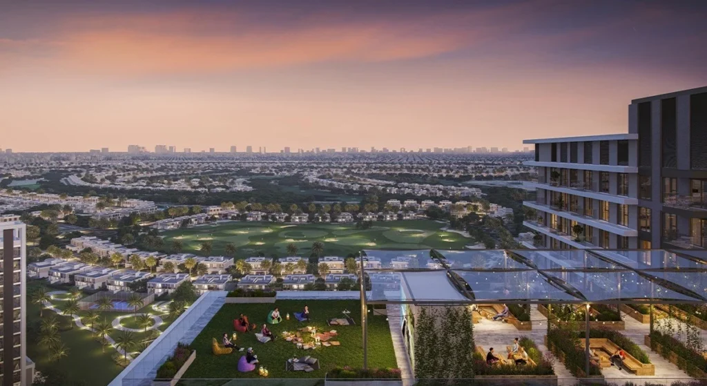 Dubai hills couché de soleil