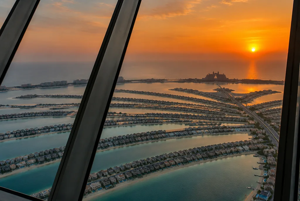 palm Jumeirah vue de haut au couché du soleil